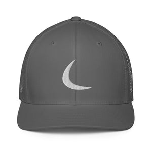 Mascavii Closed-back trucker cap